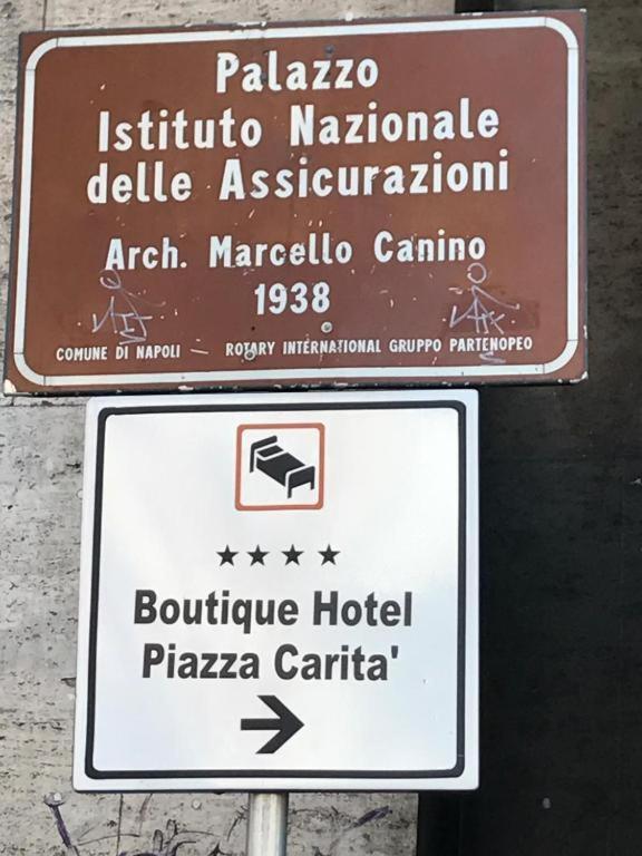 Boutique Hotel Piazza Carita Napels Buitenkant foto