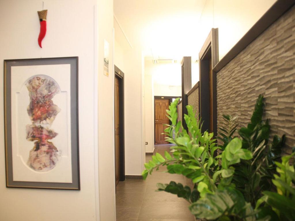 Boutique Hotel Piazza Carita Napels Buitenkant foto